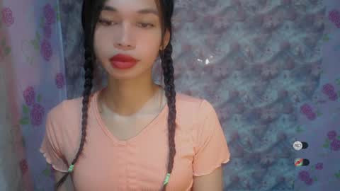 Snapshot of naughtysunshinepinay chatting on July 2026 11:18:02 PM Celine online show from July 2026 11:18:02 PM