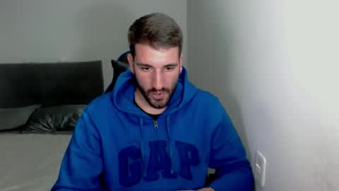 Nico online show from February 2025 07:53:01 PM