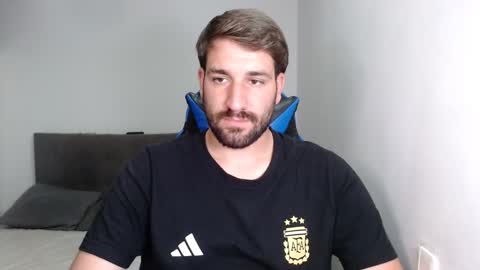 Nico online show from September 2025 07:58:02 PM