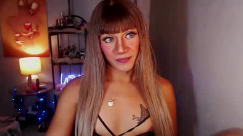 Janna Mae online show from September 2025 01:48:02 PM