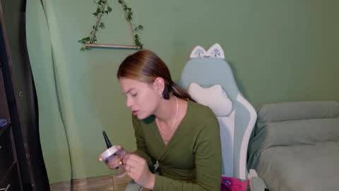 Snapshot of naugthy_muse chatting on January 2026 01:29:01 AM sabrina online show from January 2026 01:29:01 AM