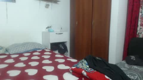 keyra online show from December 2024 11:07:01 PM