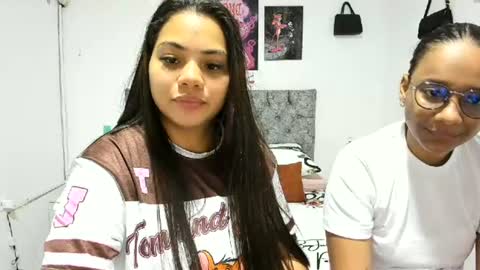 Snapshot of nay_and_aleja chatting on June 2026 07:07:01 PM nay_and_aleja online show from June 2026 07:07:01 PM