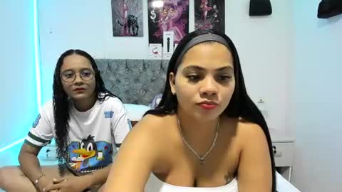 Snapshot of nay_and_aleja chatting on June 2026 02:27:02 AM nay_and_aleja online show from June 2026 02:27:02 AM