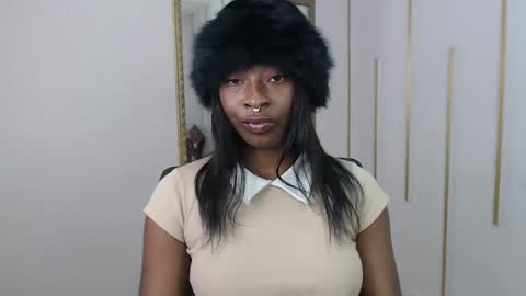 Snapshot of nayariskaya chatting on April 2026 01:41:02 PM Nayaris 3 online show from April 2026 01:41:02 PM