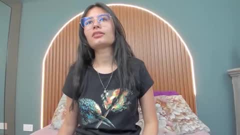 Naye  online show from February 2026 03:54:01 AM