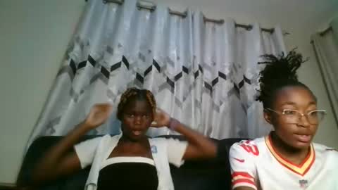 Snapshot of nayela_ chatting on February 2026 11:09:02 AM nayela_ online show from February 2026 11:09:02 AM