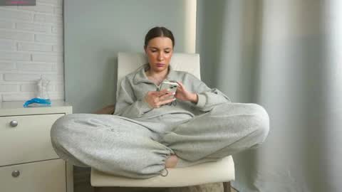 Anika online show from April 2026 02:03:02 PM