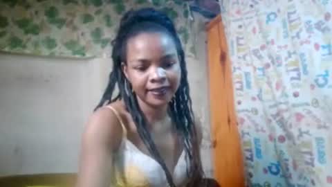 Snapshot of naylah313 chatting on June 2026 11:02:02 AM Nayla online show from June 2026 11:02:02 AM