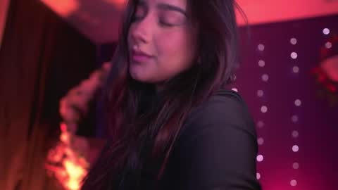 Nefertari online show from January 2026 11:37:01 AM