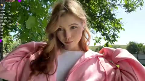 Necole online show from May 2026 04:32:01 AM