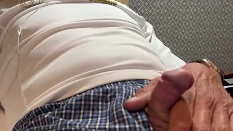 nefertiti_25 online show from October 2025 08:33:01 PM