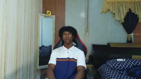 Snapshot of negga_cum chatting on February 2026 12:15:01 PM NEGGA online show from February 2026 12:15:01 PM