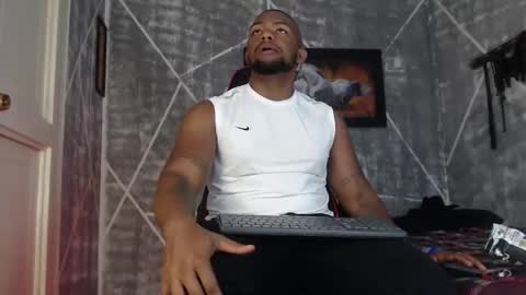 negritomeloso_k18 online show from December 2025 02:38:01 AM