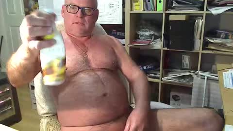 Snapshot of nekkminuttnekkminutt chatting on January 2026 06:10:01 PM NECK online show from January 2026 06:10:01 PM