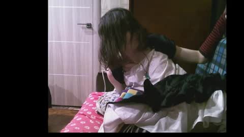 cyberkitty online show from October 2025 02:40:01 PM