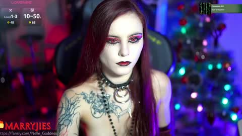 Snapshot of nelle_ chatting on January 2025 10:48:01 AM online show from January 2025 10:48:01 AM