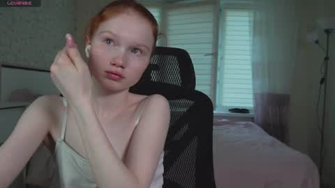 Snapshot of nellie_baby chatting on July 2026 03:08:02 PM Nellie online show from July 2026 03:08:02 PM