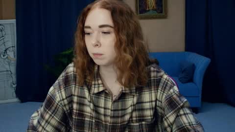 Nelli online show from April 2026 07:33:01 PM