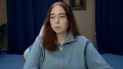 Snapshot of nelliemathers chatting on April 2026 08:25:02 PM Nelli online show from April 2026 08:25:02 PM