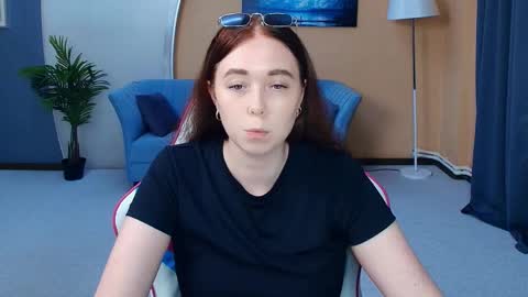 Snapshot of nelliemathers chatting on May 2026 01:56:01 AM Nelli online show from May 2026 01:56:01 AM