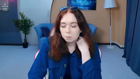 Snapshot of nelliemathers chatting on May 2026 07:52:02 PM Nelli online show from May 2026 07:52:02 PM