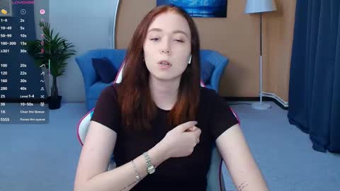 Snapshot of nelliemathers chatting on May 2026 08:07:01 PM Nelli online show from May 2026 08:07:01 PM