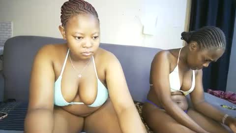 nellyeluxe online show from April 2026 02:28:01 AM