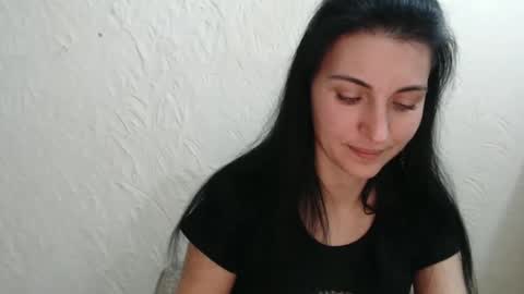 Snapshot of nensyfay_ chatting on December 2024 03:22:02 PM Nensy online show from December 2024 03:22:02 PM