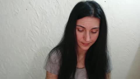 Snapshot of nensyfay_ chatting on December 2024 08:23:02 PM Nensy online show from December 2024 08:23:02 PM
