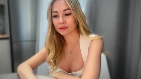 Snapshot of nensysafrons chatting on April 2026 02:55:02 PM NensySafrons online show from April 2026 02:55:02 PM