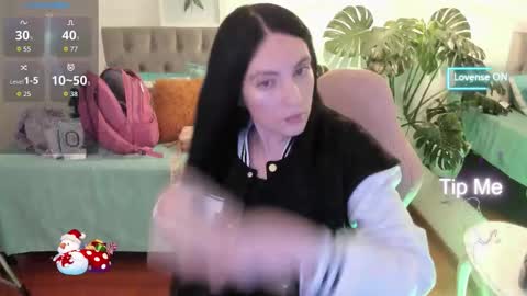 Sarah  online show from December 2025 02:51:01 AM