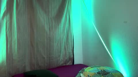 Snapshot of neomaki chatting on February 2026 02:49:02 AM Maki online show from February 2026 02:49:02 AM