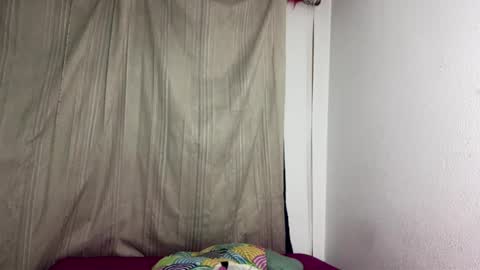 Snapshot of neomaki chatting on February 2026 02:30:01 AM Maki online show from February 2026 02:30:01 AM