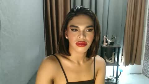 neomi online show from April 2026 03:26:02 PM