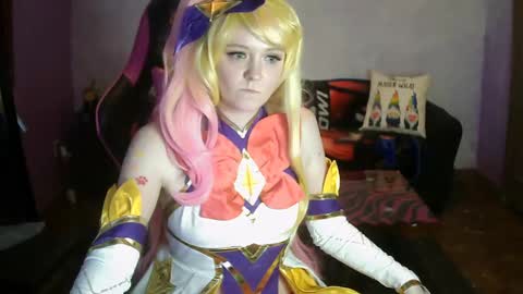 Snapshot of nerdgibbler chatting on February 2025 12:04:02 AM NerdGibbler online show from February 2025 12:04:02 AM