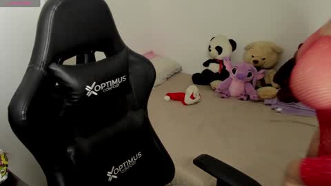 Alejandra de Hypatia online show from December 2024 11:55:01 PM