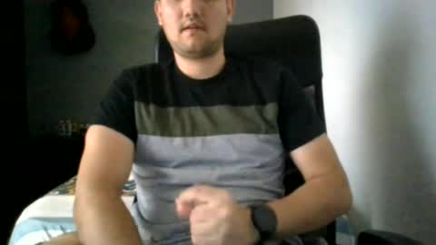 MrBull online show from June 2026 09:25:02 PM