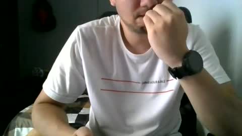 MrBull online show from July 2026 07:20:02 PM