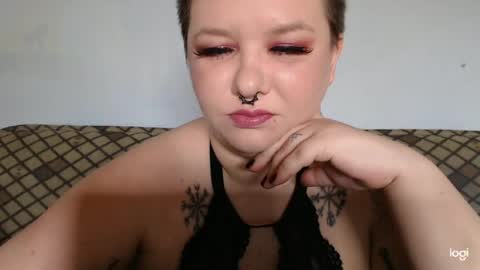 Snapshot of neriphine chatting on July 2026 10:10:02 AM Neriphine online show from July 2026 10:10:02 AM