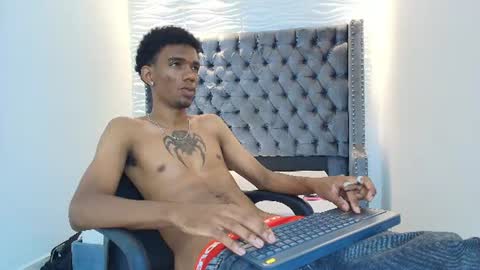 Snapshot of nero_reyd chatting on June 2026 07:23:01 PM Nero online show from June 2026 07:23:01 PM