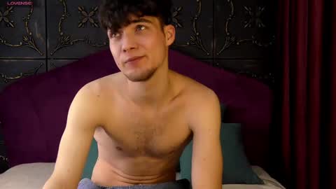 NeroKnox online show from March 2025 06:05:02 PM