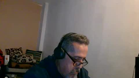 neron401 online show from December 2025 03:30:01 PM