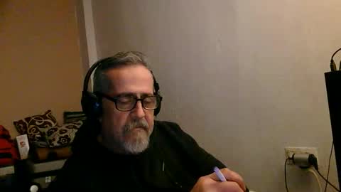 neron401 online show from December 2025 10:18:02 PM