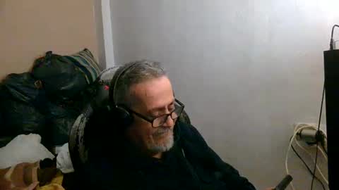 Snapshot of neron401 chatting on April 2026 11:06:01 PM neron401 online show from April 2026 11:06:01 PM