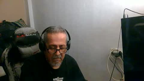 Snapshot of neron401 chatting on April 2026 02:03:01 AM neron401 online show from April 2026 02:03:01 AM