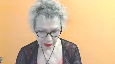 NessyJenixs online show from February 2026 02:51:01 PM