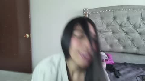 nesuko_kamado online show from November 2025 03:50:01 PM