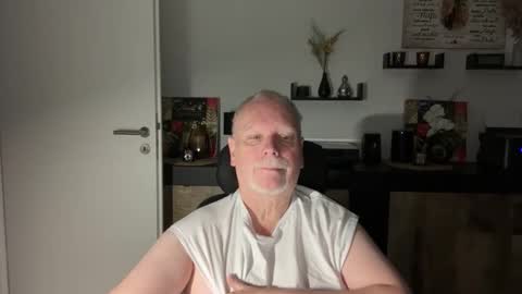 nettermann1968 online show from November 2025 05:50:01 AM