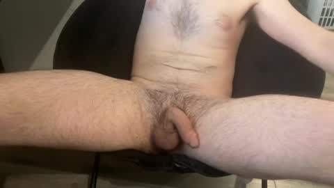 Snapshot of neverbeenhornyb4 chatting on April 2026 12:10:01 AM neverbeenhornyb4 online show from April 2026 12:10:01 AM